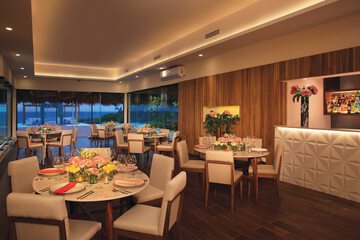 Indoor wedding