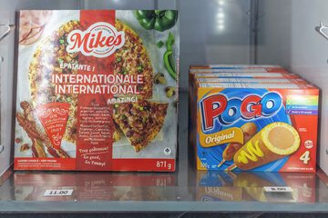 Snack bar