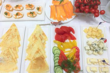 Breakfast buffet