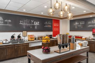 Breakfast/Coffee Service 39 of 42