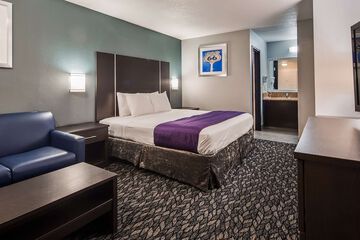 Room 14 of 25