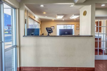 Hotel Interior 8 of 26