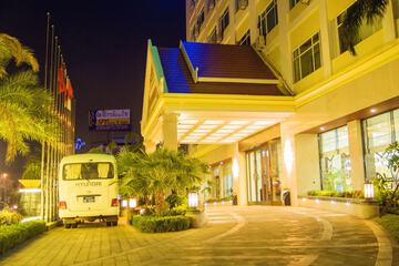 Front of property - evening/night