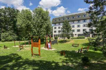 Children's play area - outdoor