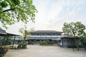 Outdoor banquet area