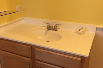Bathroom sink