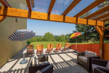 Sundeck