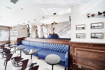 Cafe