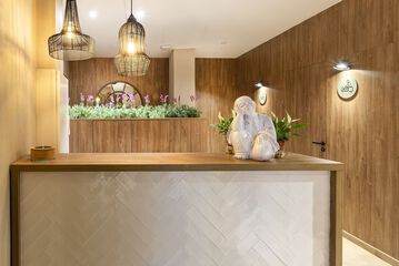 Spa reception