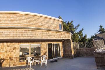 Sundeck