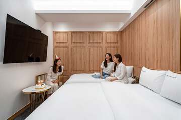 Room amenity