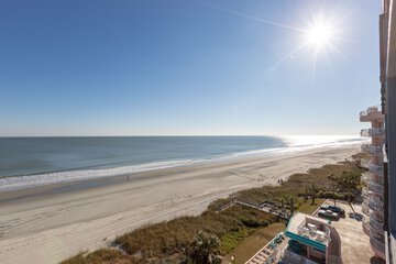 Schooner Beach & Racquet Club by Capital Vacations