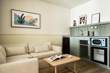 Private kitchenette