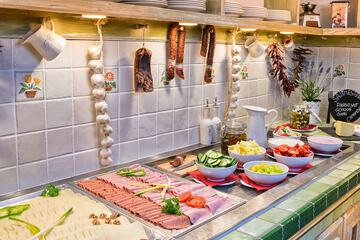 Breakfast buffet