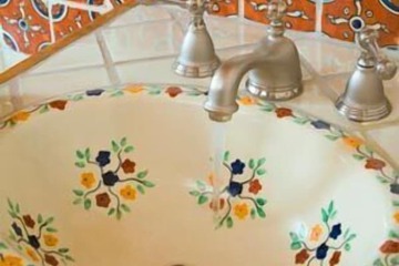 Bathroom sink