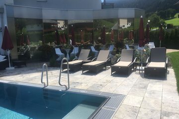 Sundeck