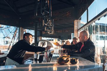Sports bar