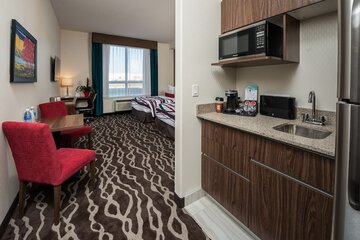 Private kitchenette