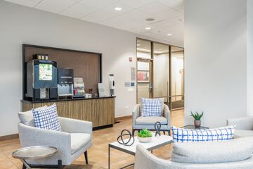 Breakfast/Coffee Service 95 of 107