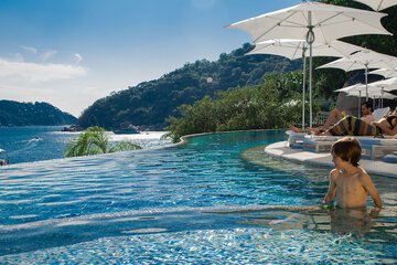 Infinity pool