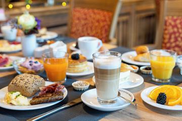 Breakfast meal