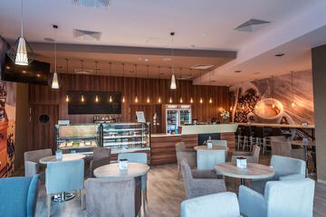 Coffee shop