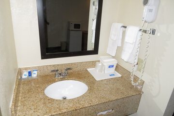 Bathroom sink