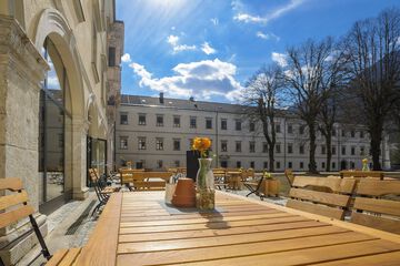 Sundeck