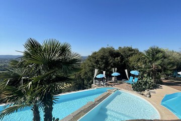 Rooftop pool