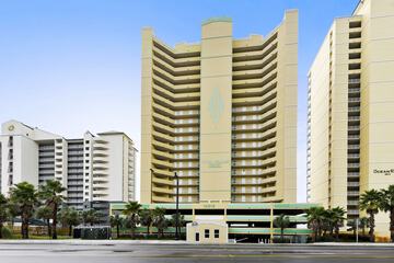 Twin Palms Resort by Book That Condo