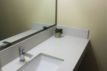 Bathroom sink