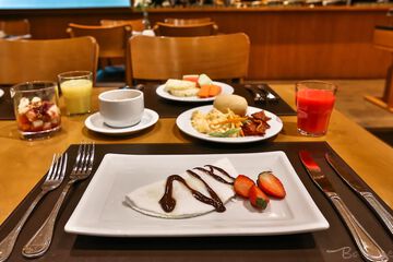 Breakfast meal