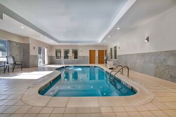 Fairfield Inn & Suites by Marriott Greenwood