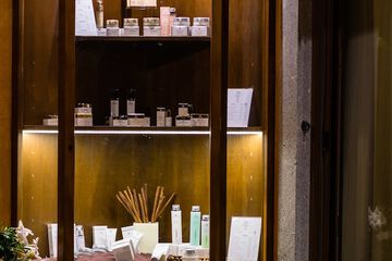Gift shop
