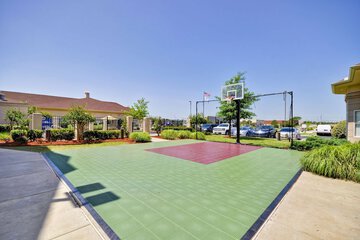 Sport court