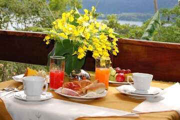 Breakfast meal