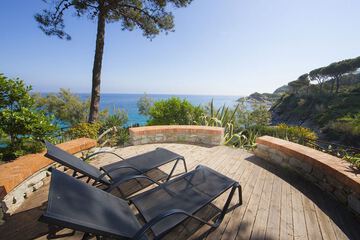 Sundeck