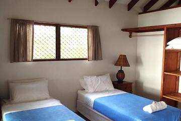 Photo 48