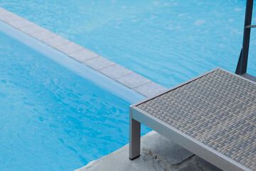 Private pool