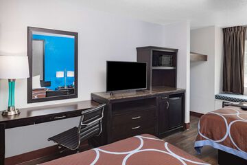 Room 5 of 30