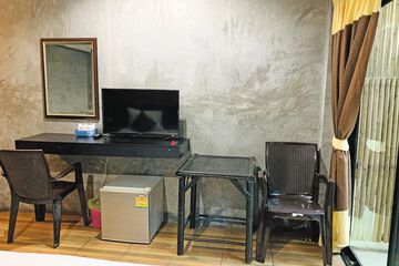 Mini-refrigerator