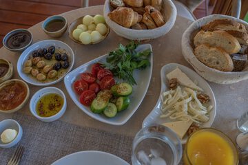 Breakfast meal
