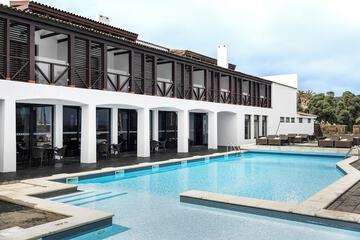 Sundeck