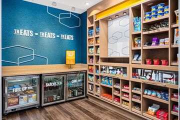 Snack bar
