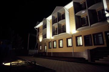 Photo 9