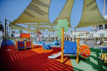 Children's play area - outdoor