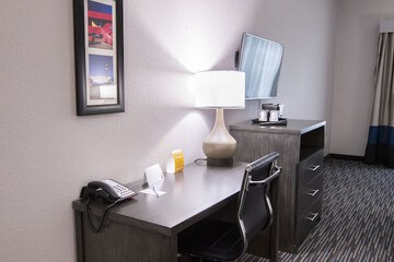 Room 33 of 59