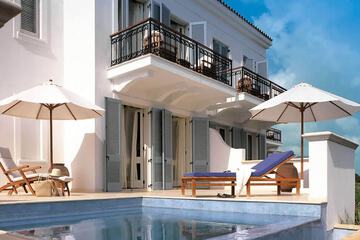 Private pool