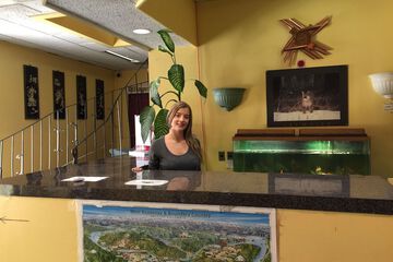 Check-in/check-out kiosk