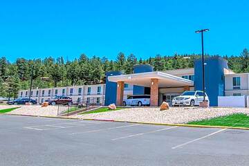 Elevate Hotel at Sierra Blanca Ruidoso Ascend Hotel Collection